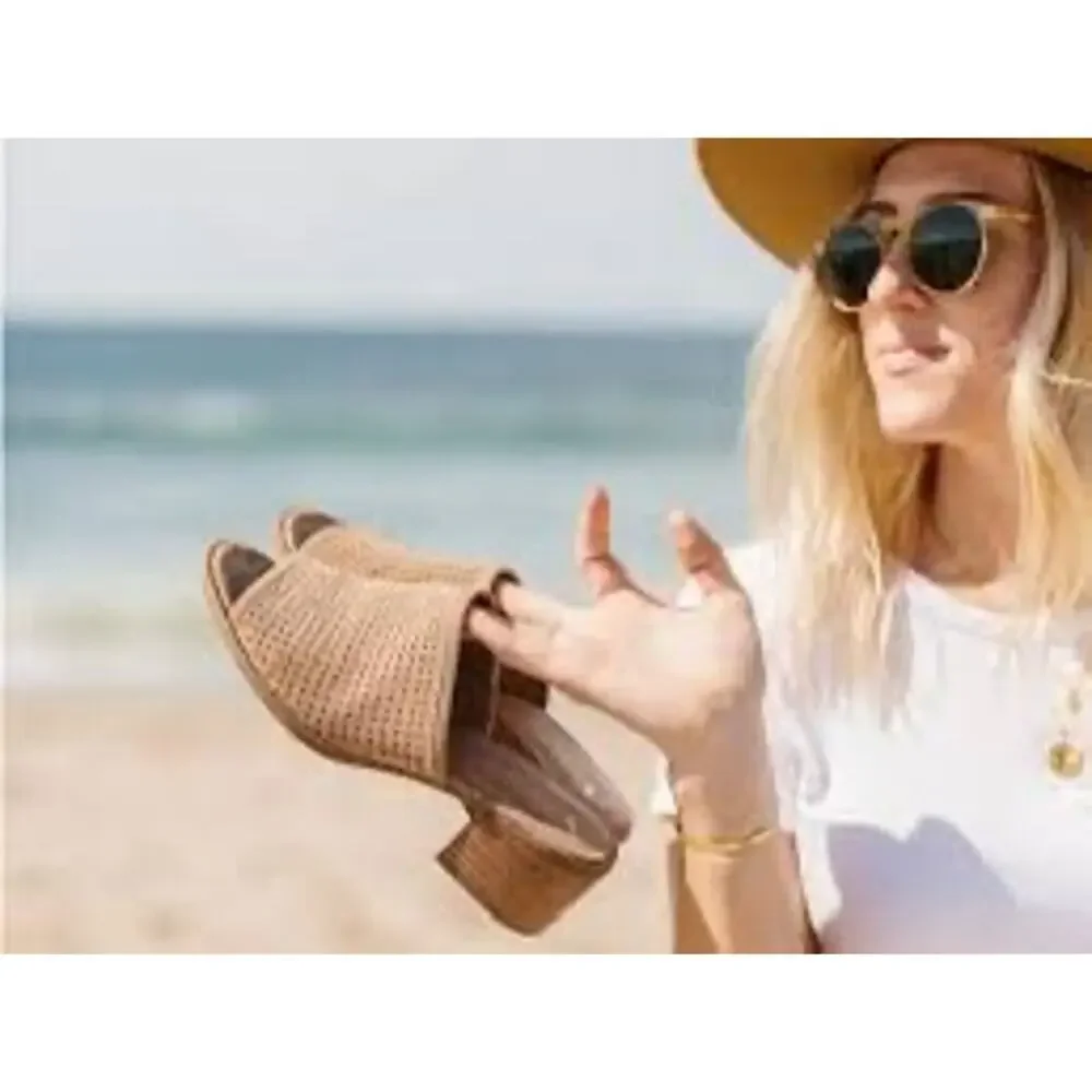 Koolaburra by UGG Raychel Beige Perforated Suede Mule Slides 2” Block Heel Sz 5 - Picture 2 of 7